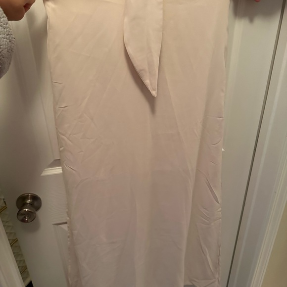 Maxi Cut Out - Picture 5 of 6